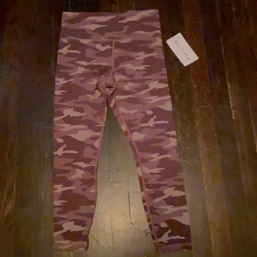 NWT Athleta Leggings Medium